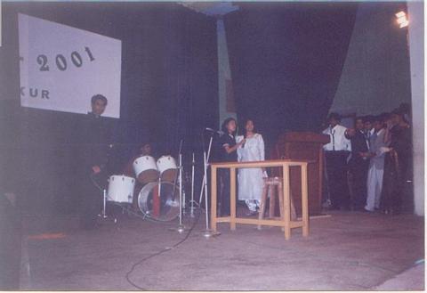 another pic of the same song